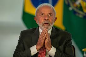 Lula faz nova rodada de reuniões para discutir tarifaço dos EUA